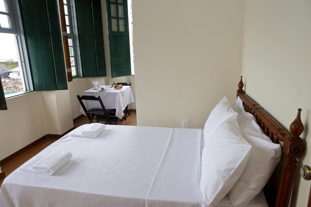 Hotel Sobrado 25 Salvador da Bahia Oda fotoğraf